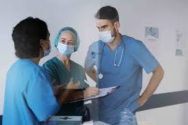 Healthcare professionals conversating